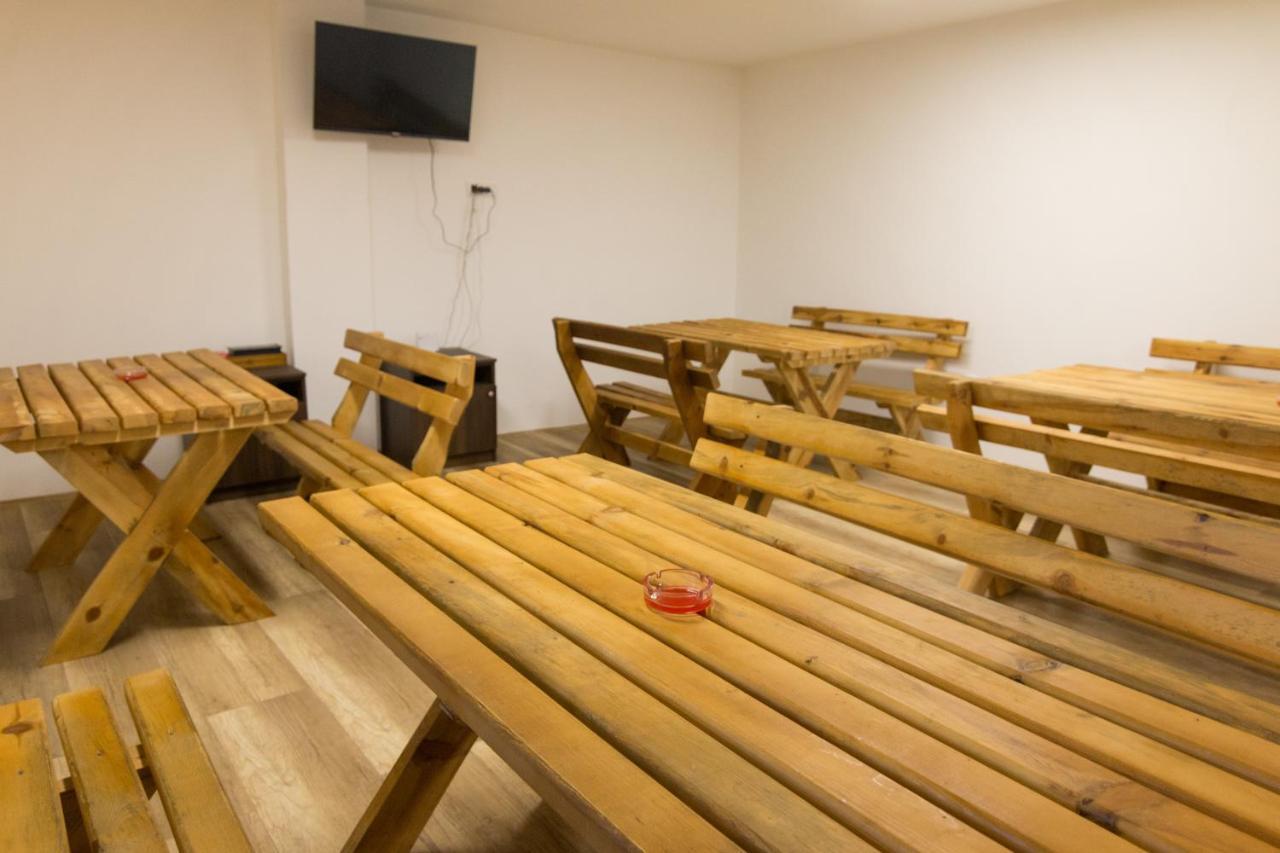 Aparthotel Viktorijini Konaci Kremna Exteriér fotografie
