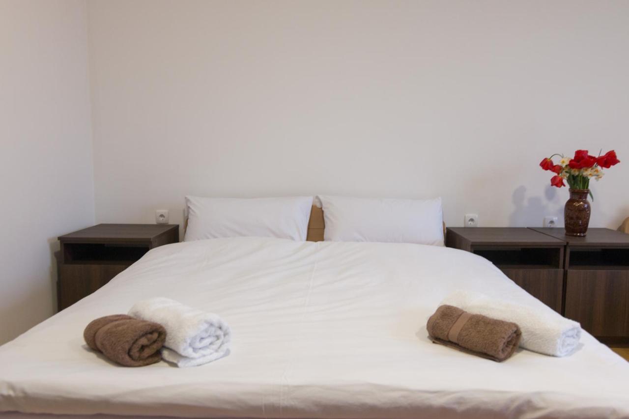 Aparthotel Viktorijini Konaci Kremna Exteriér fotografie